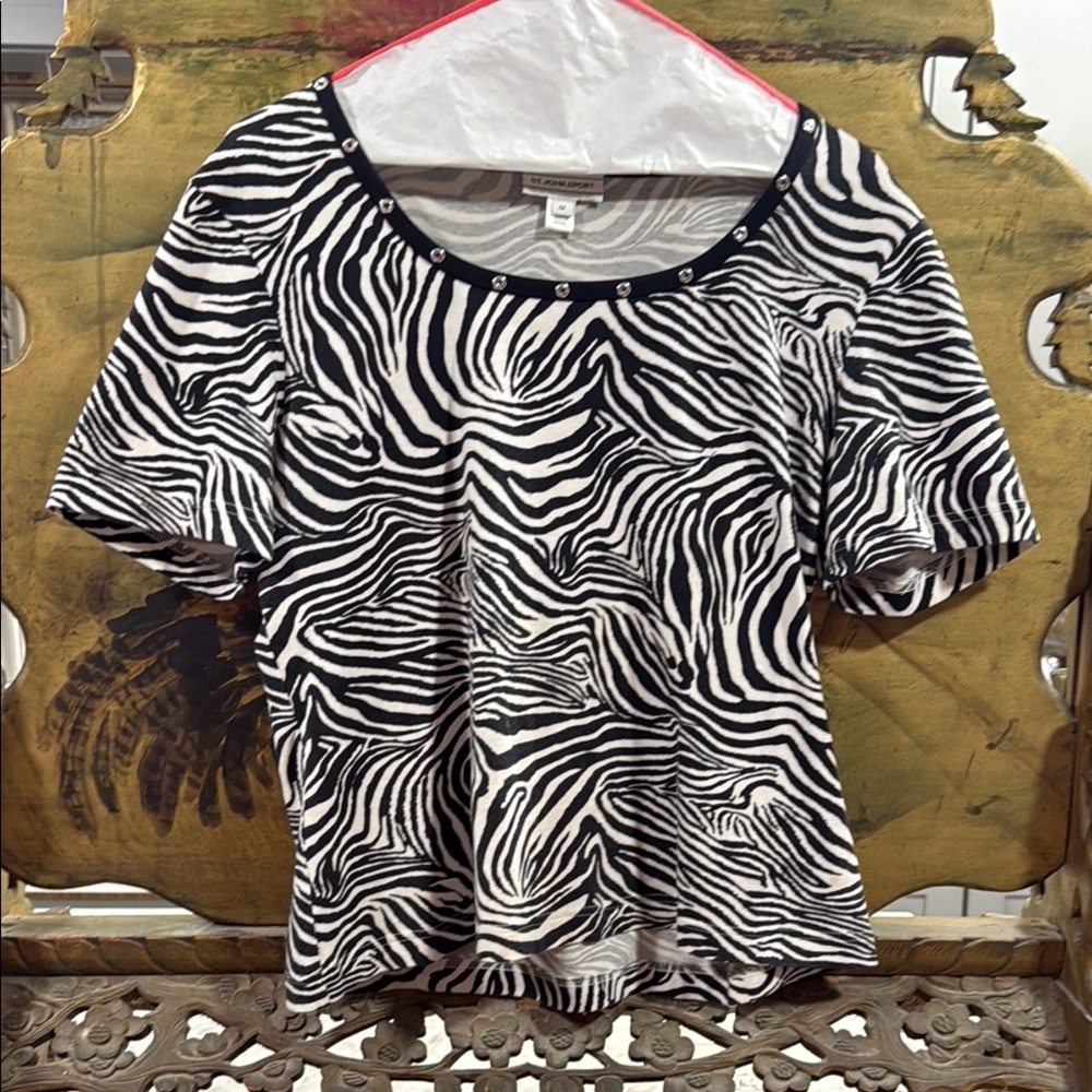 Black and White Fitted Zebra Print Short Sleeve Tee